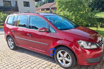 VW Touran 202.000 km 5.450 &euro; Bergen 83346