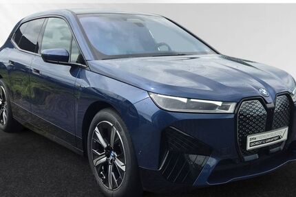 BMW iX 15.100 km 80.800 &euro; Kleve 47533