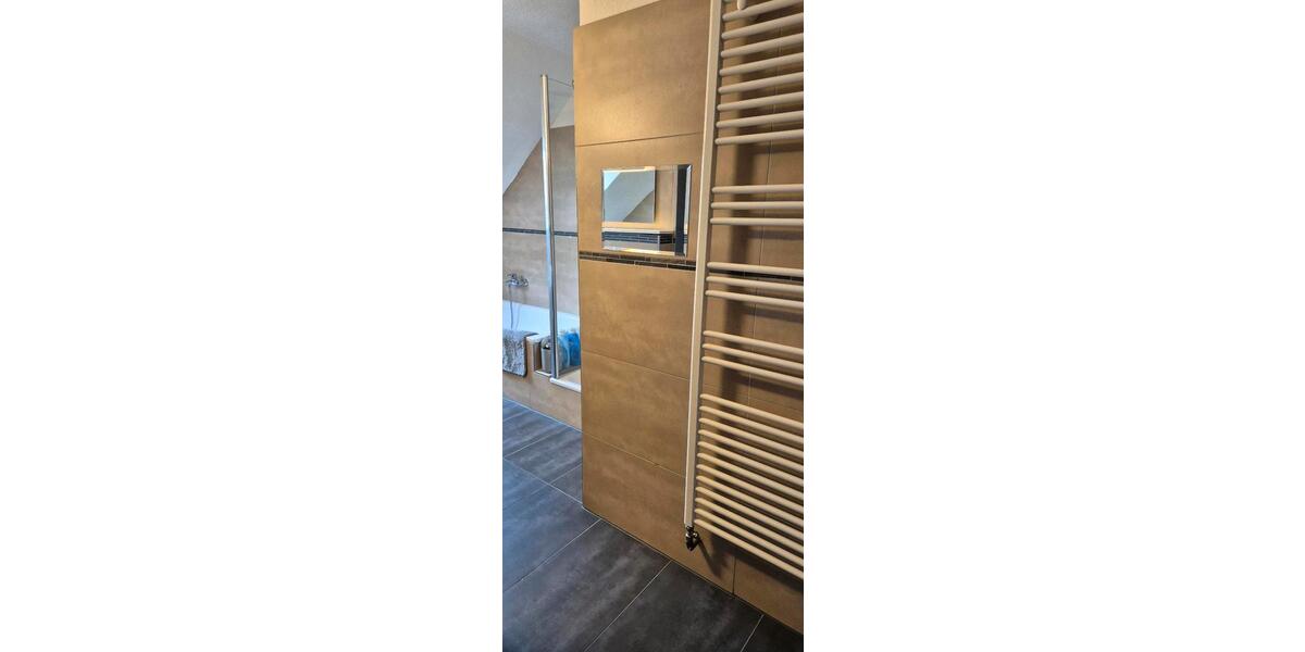 Dachgeschoßwohnung Bad Münder am Deister - 2 Zimmer, 83 m&sup2;, 900&euro; | Angebot:26295406