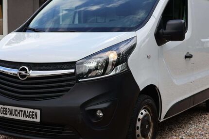 Opel Vivaro 156.000 km 9.998 € Pinneberg 25421