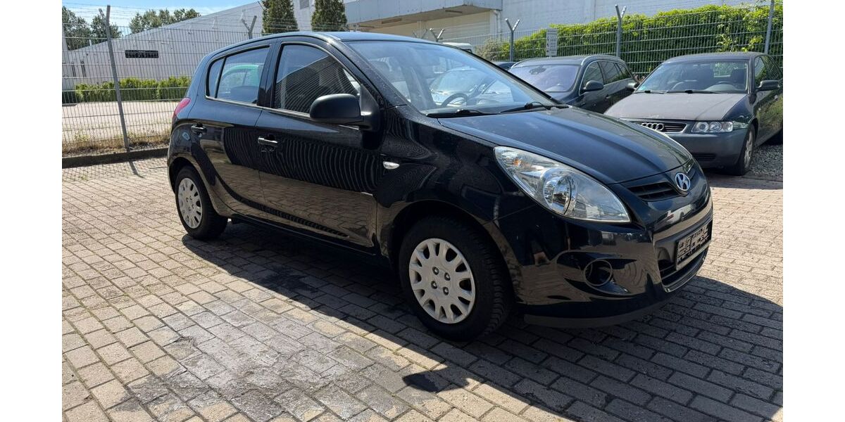 Hyundai i20 154.000 km 3.950 &euro; Bremen 28307
