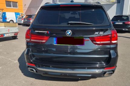 BMW X5 182.500 km 22.999 &euro; Kenn 54344