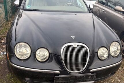 Jaguar S-Type 248.000 km 1.250 &euro; Speyer 67346