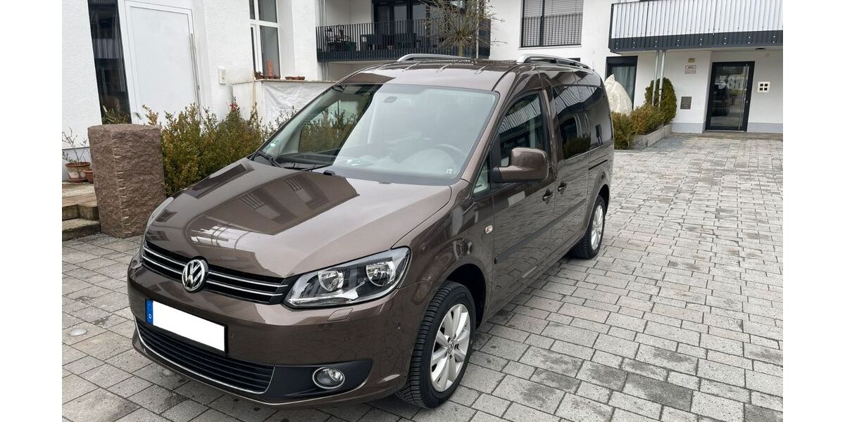 VW Caddy Maxi 153.000 km 9.990 &euro; Tirschenreuth 95643