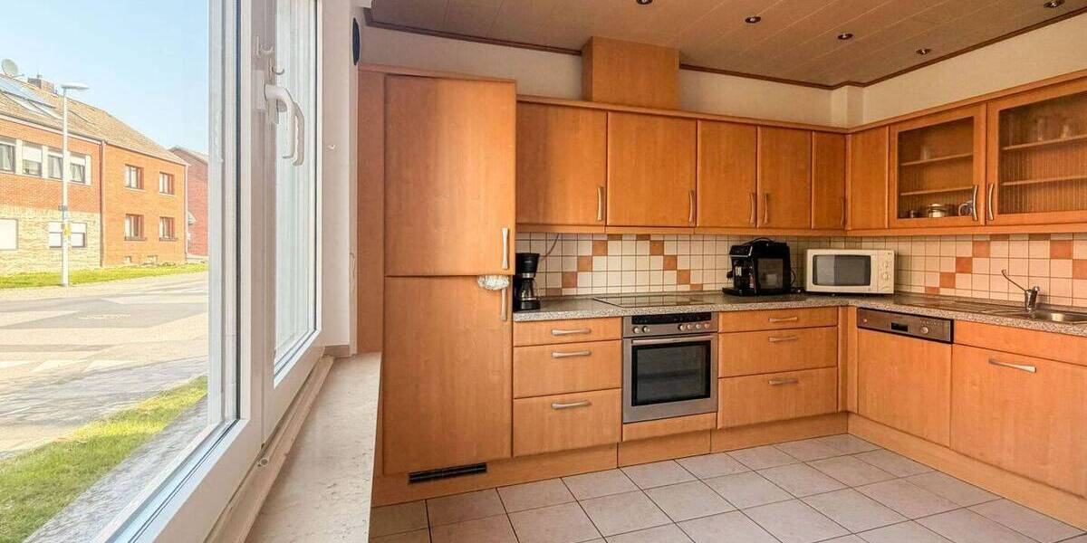 Einfamilienhaus Frechen Grefrath - 9 Zimmer, 240 m&sup2;, 769.000&euro; | Angebot:26686658