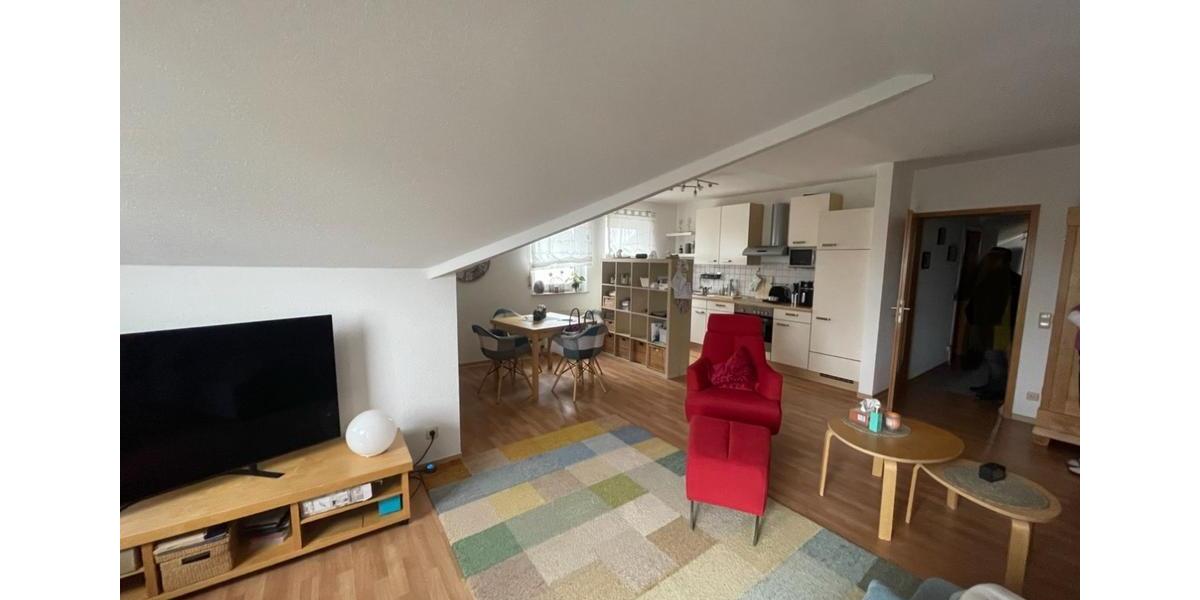 Großzügige 2-Zimmer Wohnung in ZentralerLage in Asslar mit Balkon 2 zimmer