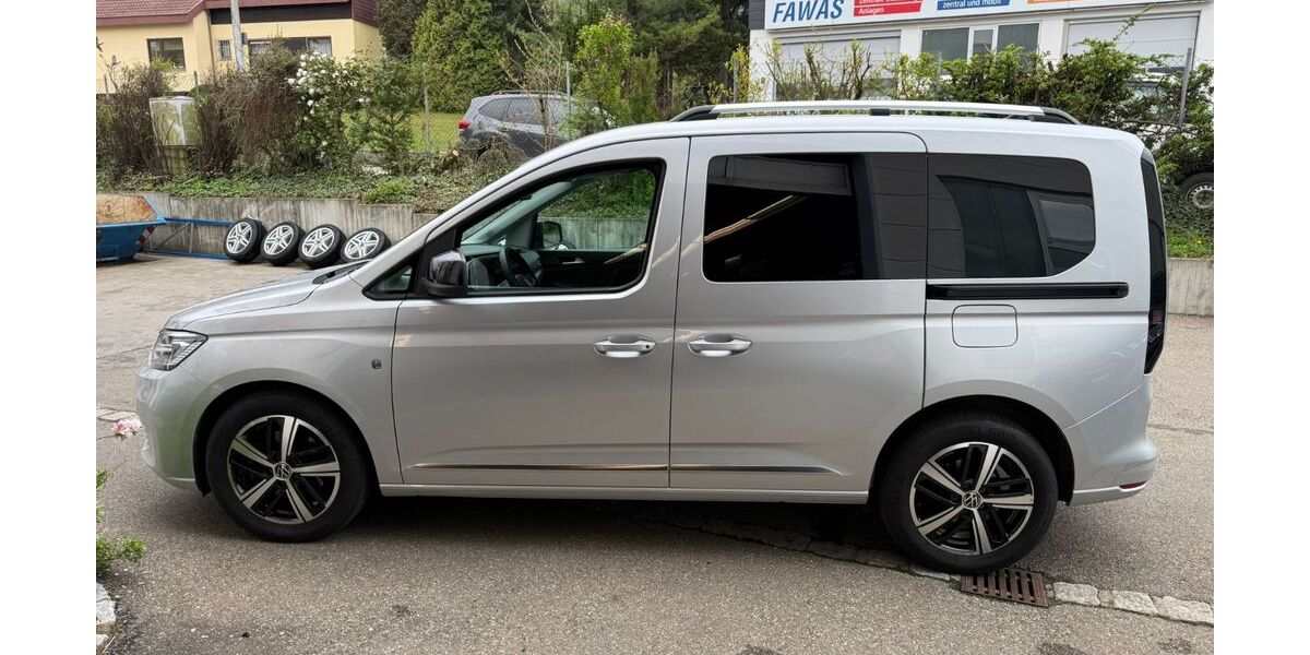VW Caddy 23.300 km 24.900 &euro; Dettingen Erms 72581