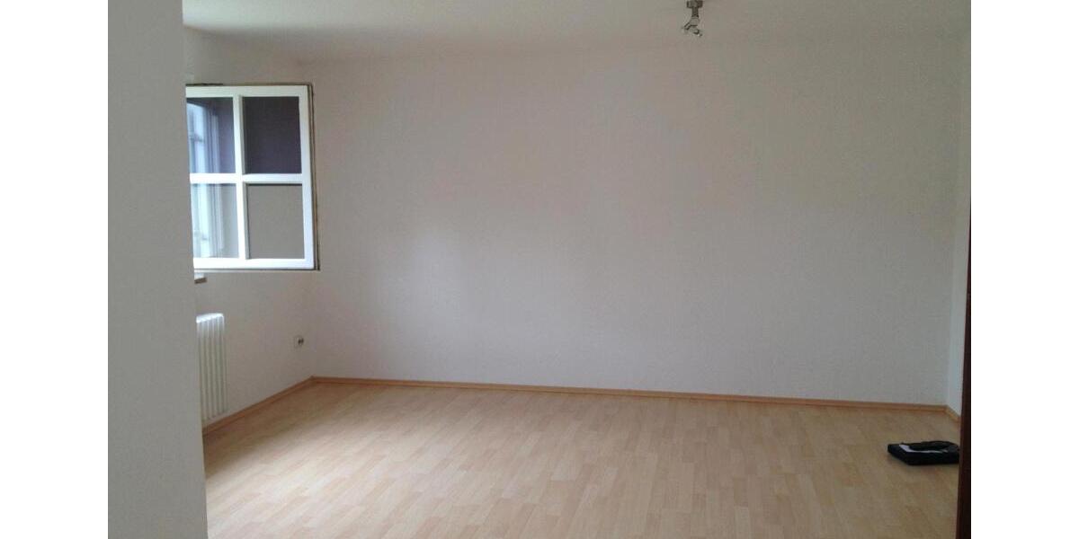 Erdgeschoßwohnung Neutraubling - 2 Zimmer, 62 m&sup2;, 250.000&euro; | Angebot:24662221