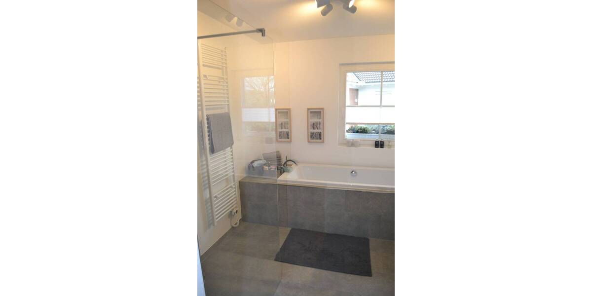 Bungalow Zwickau Crossen - 4 Zimmer, 142 m&sup2;, 281.919&euro; | Angebot:26117771