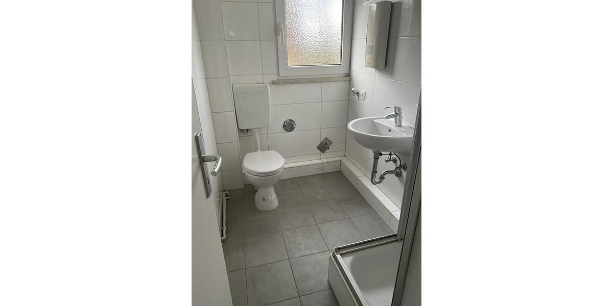 Erdgeschoßwohnung Kandel - 3 Zimmer, 67 m&sup2;, 679&euro; | Angebot:24522912
