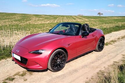 Mazda MX-5 82.000 km 17.200 &euro; Wiesbaden 65207