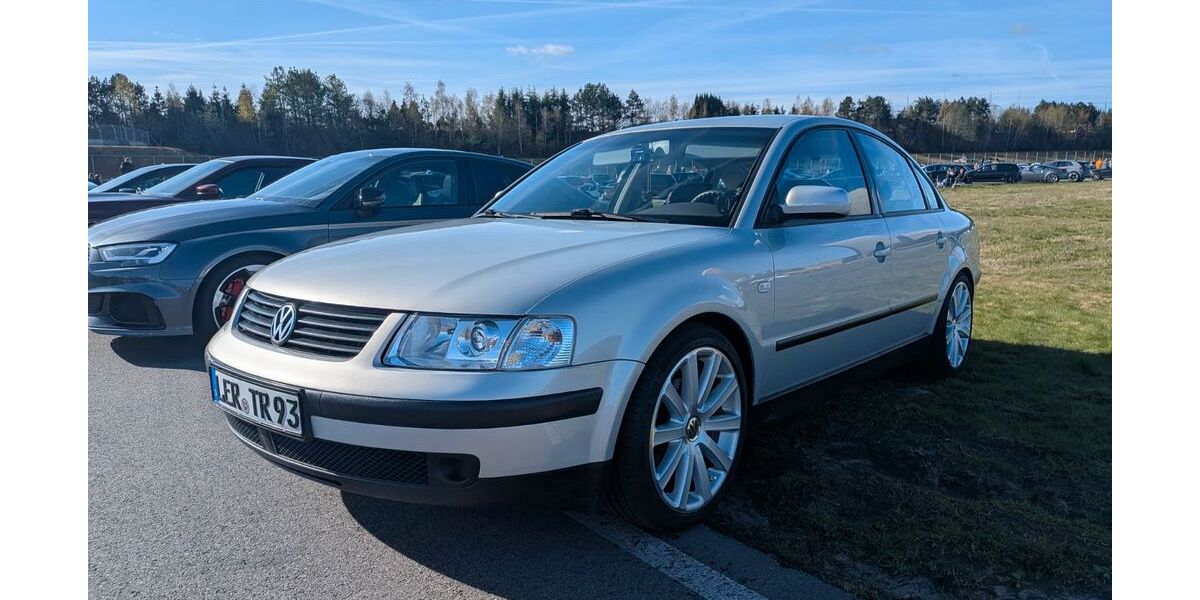VW Passat 242.000 km 3.499 &euro; Moormerland 26802
