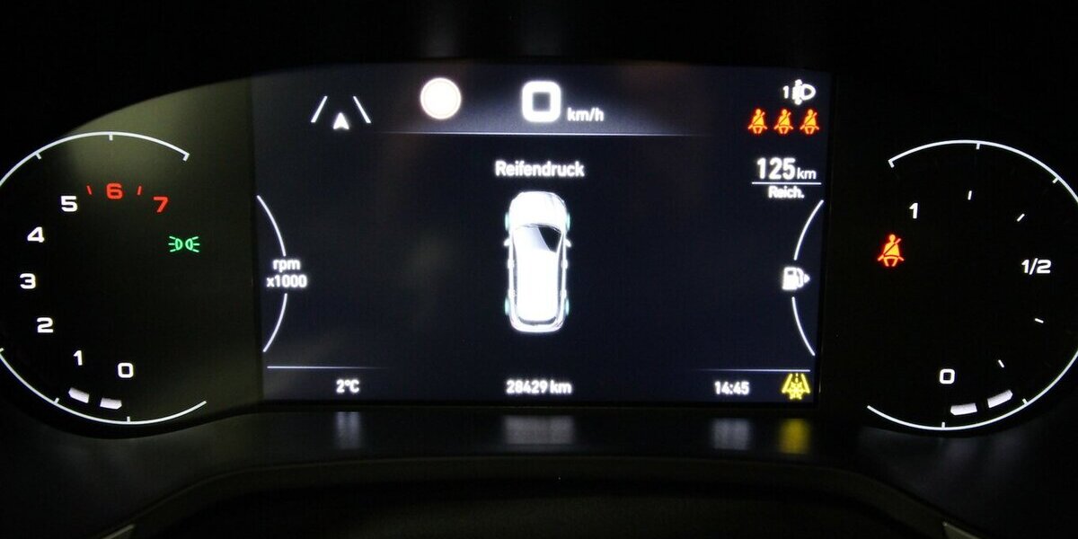 Fiat Tipo Hatchback City Sport KAMERA+AHK+LED+ALU18 28.429 km 15.900 &euro; Hagenow 19230