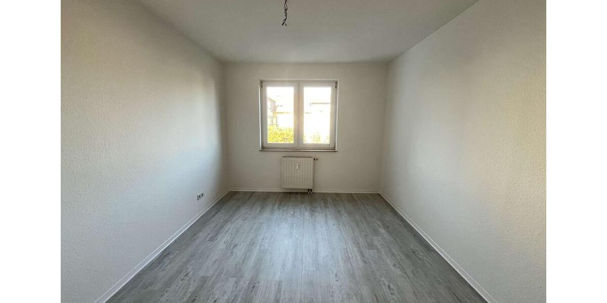 Etagenwohnung Halberstadt - 2 Zimmer, 64 m&sup2;, 351&euro; | Angebot:26084103