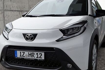 Toyota Aygo (X) 7.300 km 14.880 &euro; Itzehoe 25524