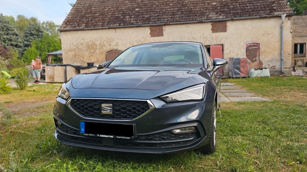 Seat Leon 70.000 km 18.500 &euro; Schlaubetal 15890