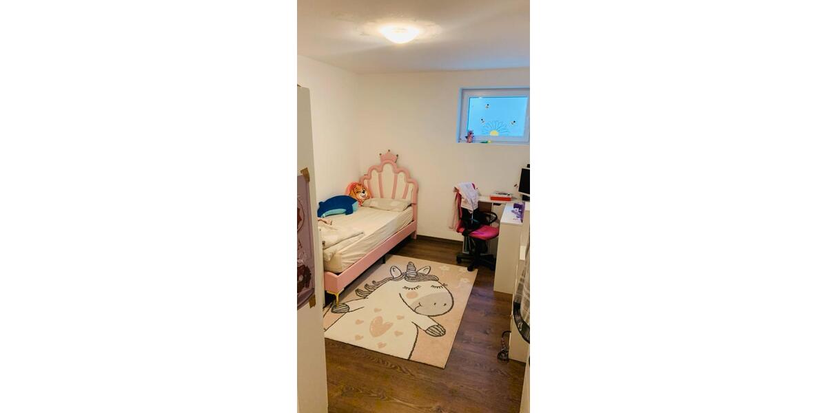 Etagenwohnung Mühlhausen - 3 Zimmer, 85 m&sup2;, 900&euro; | Angebot:26168750