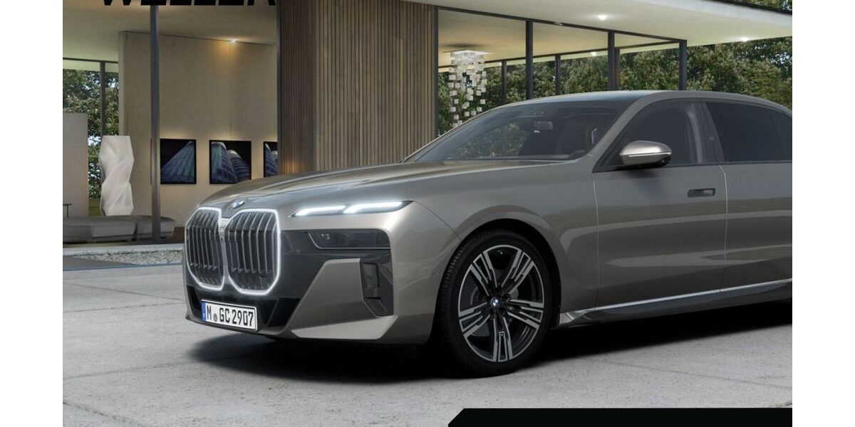 BMW 740 26.065 km 89.350 &euro; Höxter / Stahle 37671