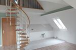Dachgeschoßwohnung Elsteraue - 3.5 Zimmer, 85 m&sup2;, 470&euro; | Angebot:26233704