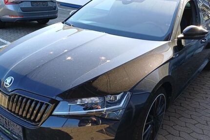 Skoda Superb 77.192 km 28.850 &euro; Hagen 58091