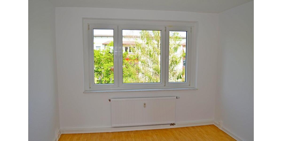 Etagenwohnung Sangerhausen - 4 Zimmer, 72 m&sup2;, 417&euro; | Angebot:26381085