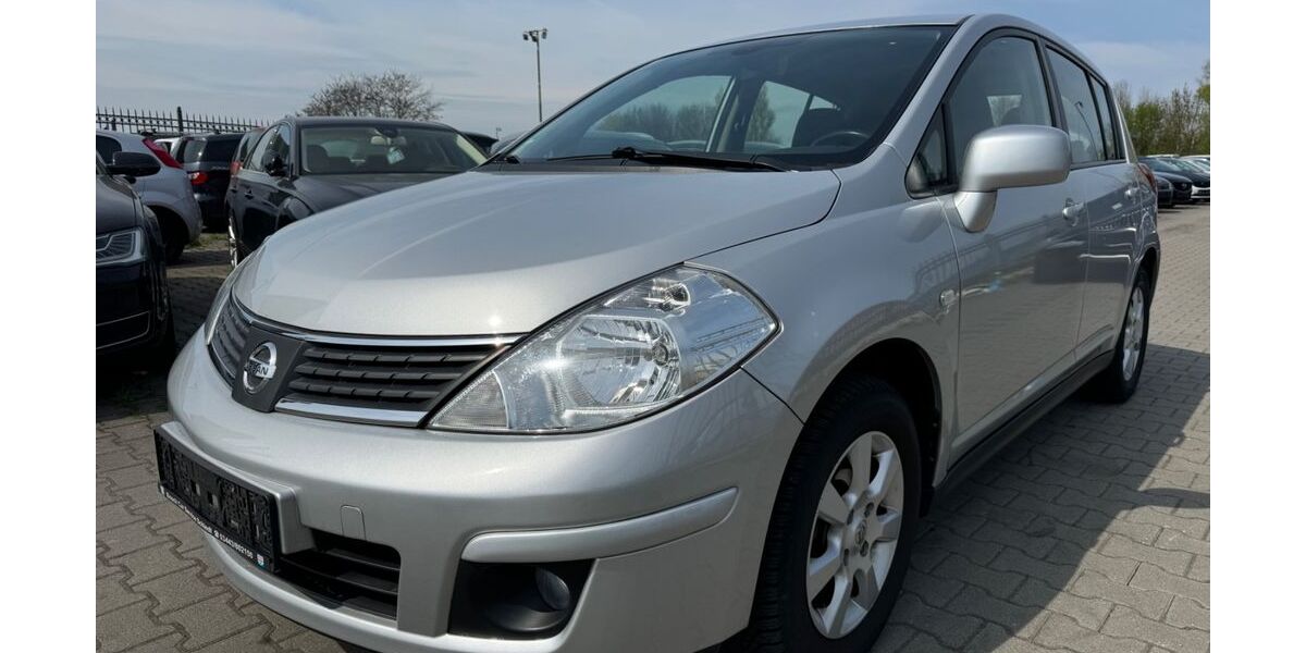 Nissan Tiida 134.000 km 1.899 &euro; Oberkrämer 16727