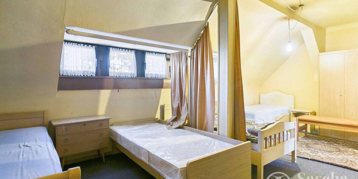 Wohnen mit Weitblick - Großzügiges Anwesen auf weitläufigem Grundstück in Elversberg - Einfamilienhaus Spiesen-Elversberg Spiesen | Angebot:26930946