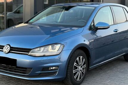 VW Golf 122.589 km 9.800 &euro; Marburg 35039