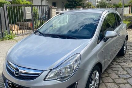 Opel Corsa 45.800 km 5.900 &euro; Berlin 12305