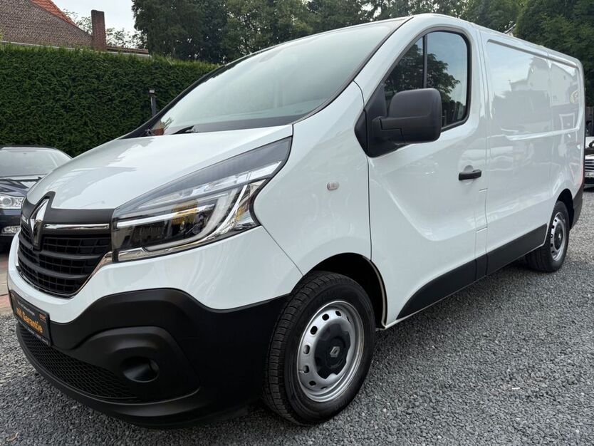 Renault Trafic 126.677 km 12.599 € Bergisch Gladbach 51465