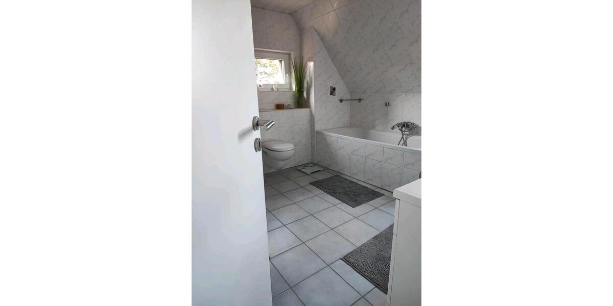 Einfamilienhaus in Feldrandlage mit großem Grundstück von privat 5 zimmer