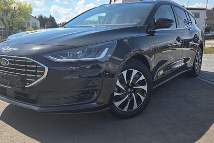 Ford Focus 6.670 km 17.450 &euro; Flörsheim am Main 65439