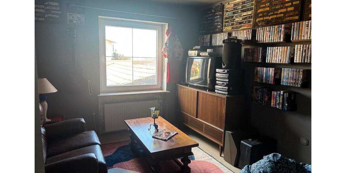 Einfamilienhaus Hirschau - 7 Zimmer, 150 m&sup2;, 370.000&euro; | Angebot:26759970
