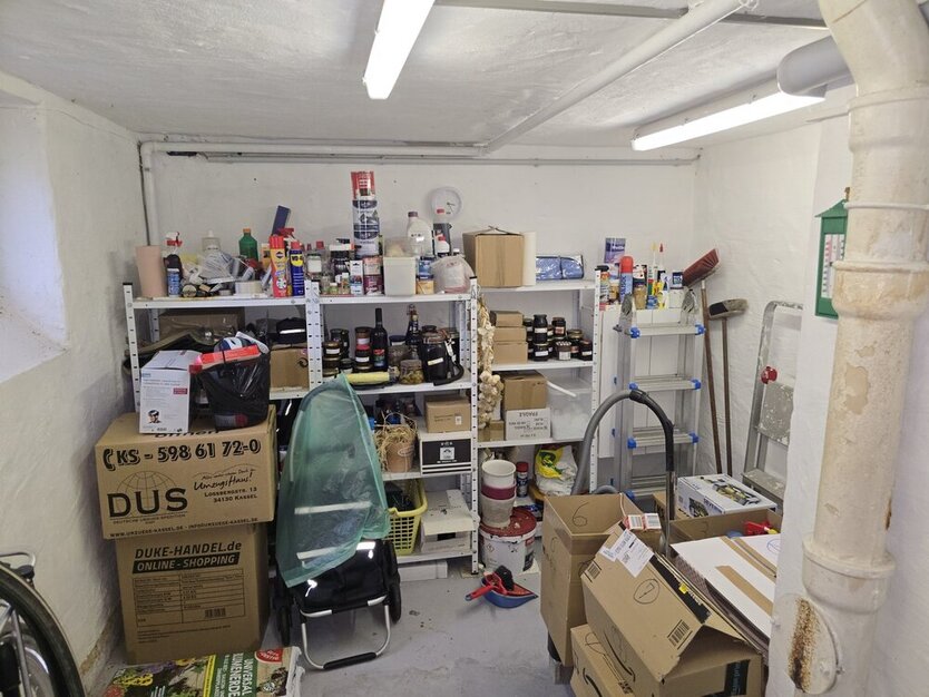 Kassel, vord. Westen, 3 ZKB, 64m² mit Wohnrecht! 3 zimmer