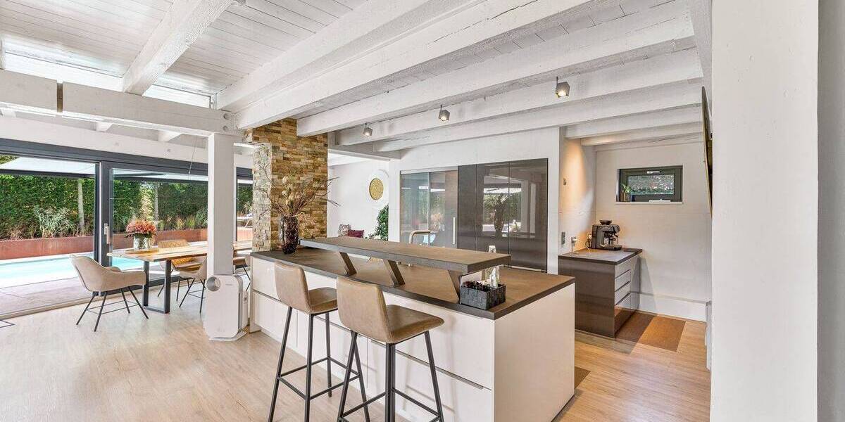 Gewerbeobjekt Ammerbuch Entringen - 9 Zimmer, 580 m&sup2;, 2.750.000&euro; | Angebot:22433847