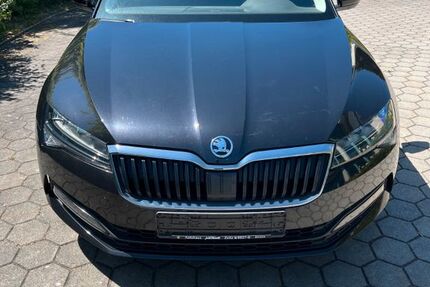 Skoda Superb 109.366 km 16.750 € Crimmitschau 08451