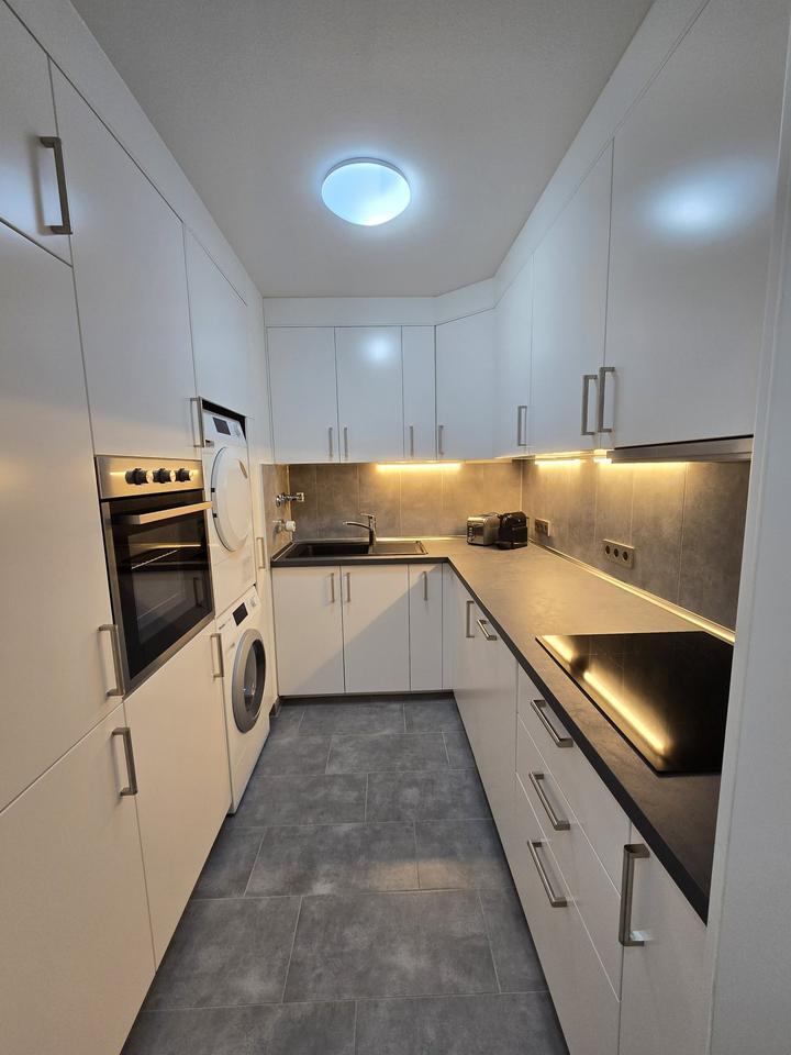 ab 01.01.26 - möblierte 2 Zimmer Wohnung in Bonlanden - Im Vogelsang zimmer