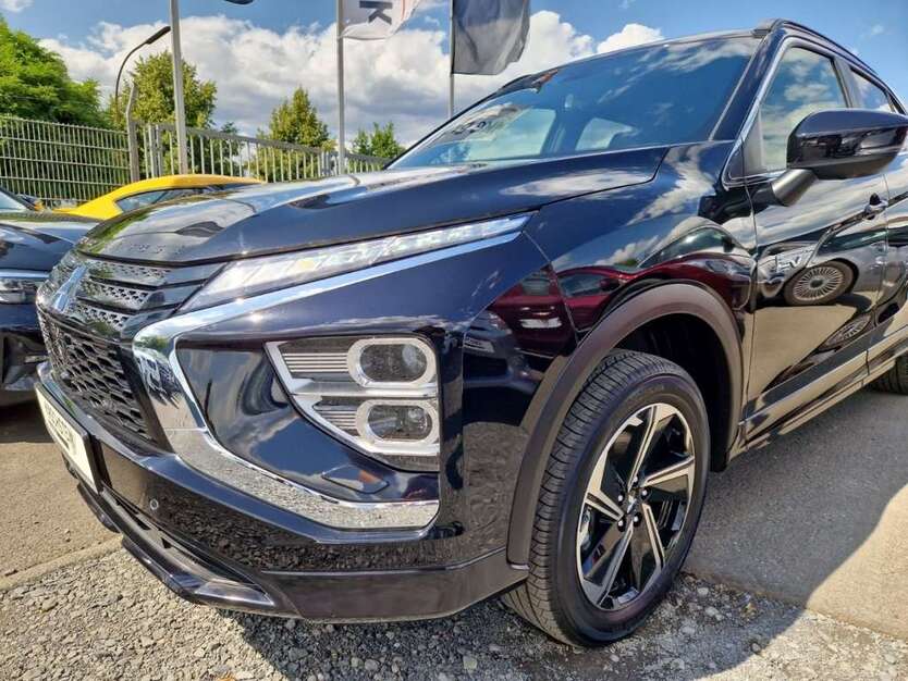 Mitsubishi Eclipse Cross 4.995 km 28.990 € Grünwald 82031