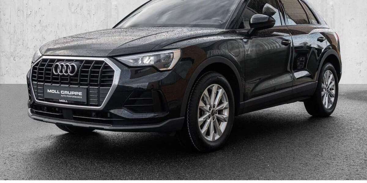 Audi Q3 30.279 km 27.350 &euro; Düsseldorf 40474