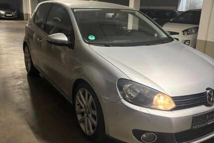 VW Golf 140.000 km 4.000 € München 81247