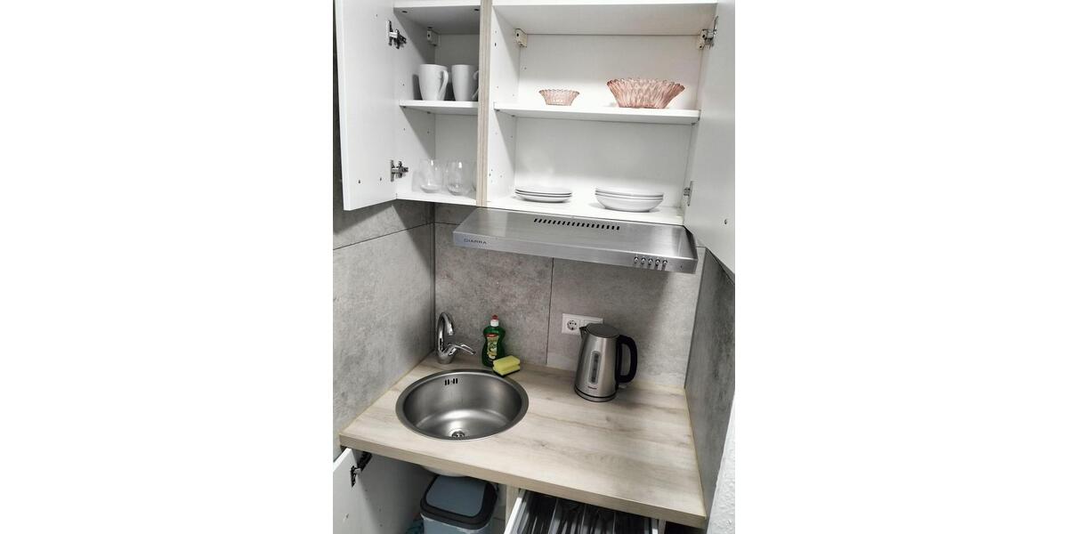 Etagenwohnung Esslingen am Neckar Oberesslingen - 1 Zimmer, 28 m&sup2;, 655&euro; | Angebot:25138251