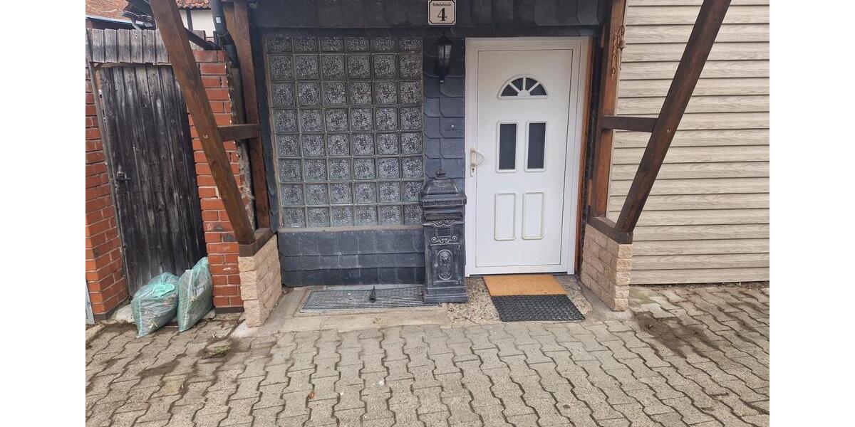 Reihenhaus Salzgitter Ortschaft Südost - 4 Zimmer, 120 m&sup2;, 300&euro; | Angebot:25563844