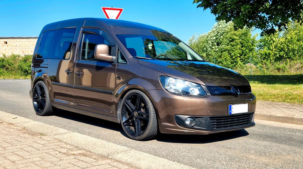 VW Caddy 143.000 km 15.790 € Lutherstadt Eisleben 06295