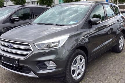 Ford Kuga 55.000 km 15.980 € Marsberg 34431