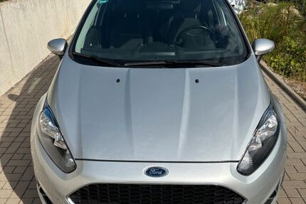 Ford Fiesta 105.000 km 5.750 &euro; Neumarkt 92318