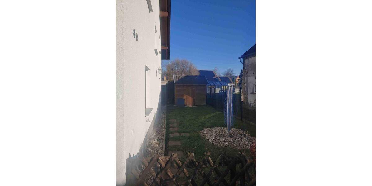 Doppelhaushälfte Naunhof Albrechtshain - 4 Zimmer, 128 m&sup2;, 1.100&euro; | Angebot:24648843