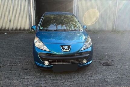 Peugeot 207 163.000 km 2.600 &euro; Schwalbach 65824