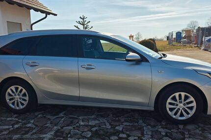 Kia ceed Sportswagon 27.500 km 14.999 € Vinningen 66957