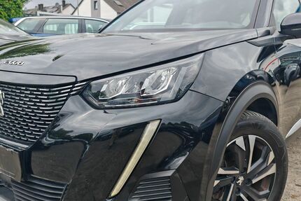 Peugeot 2008 122.042 km 10.948 &euro; Wölfersheim 61200
