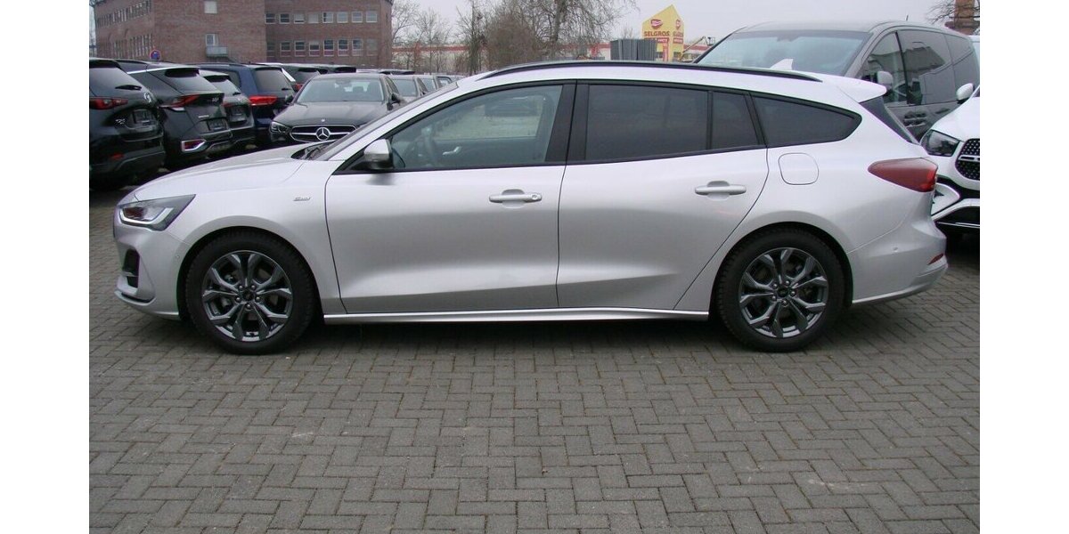 Ford Focus 1.5L TDCi ST-Line X ACC LED AHK HUD Bliss 12.043 km 23.980 &euro; Falkensee 14612